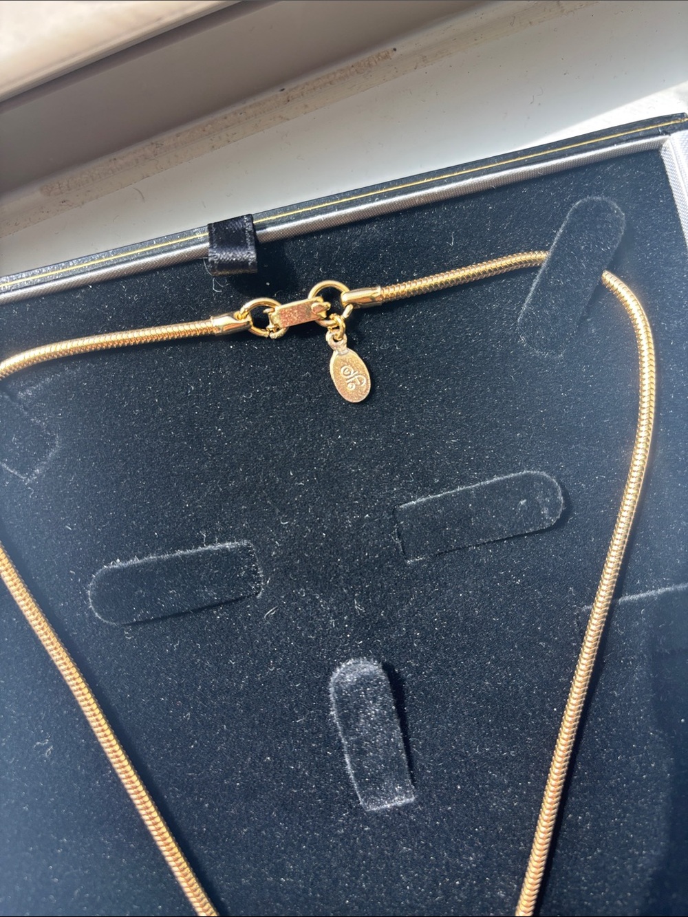 Diane Von Furstenberg Gold Pearl Teardrop Necklace with Crystal Accents - Picture 4 of 7